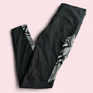 Victoria’s Secret VSX Sport Leggings Small